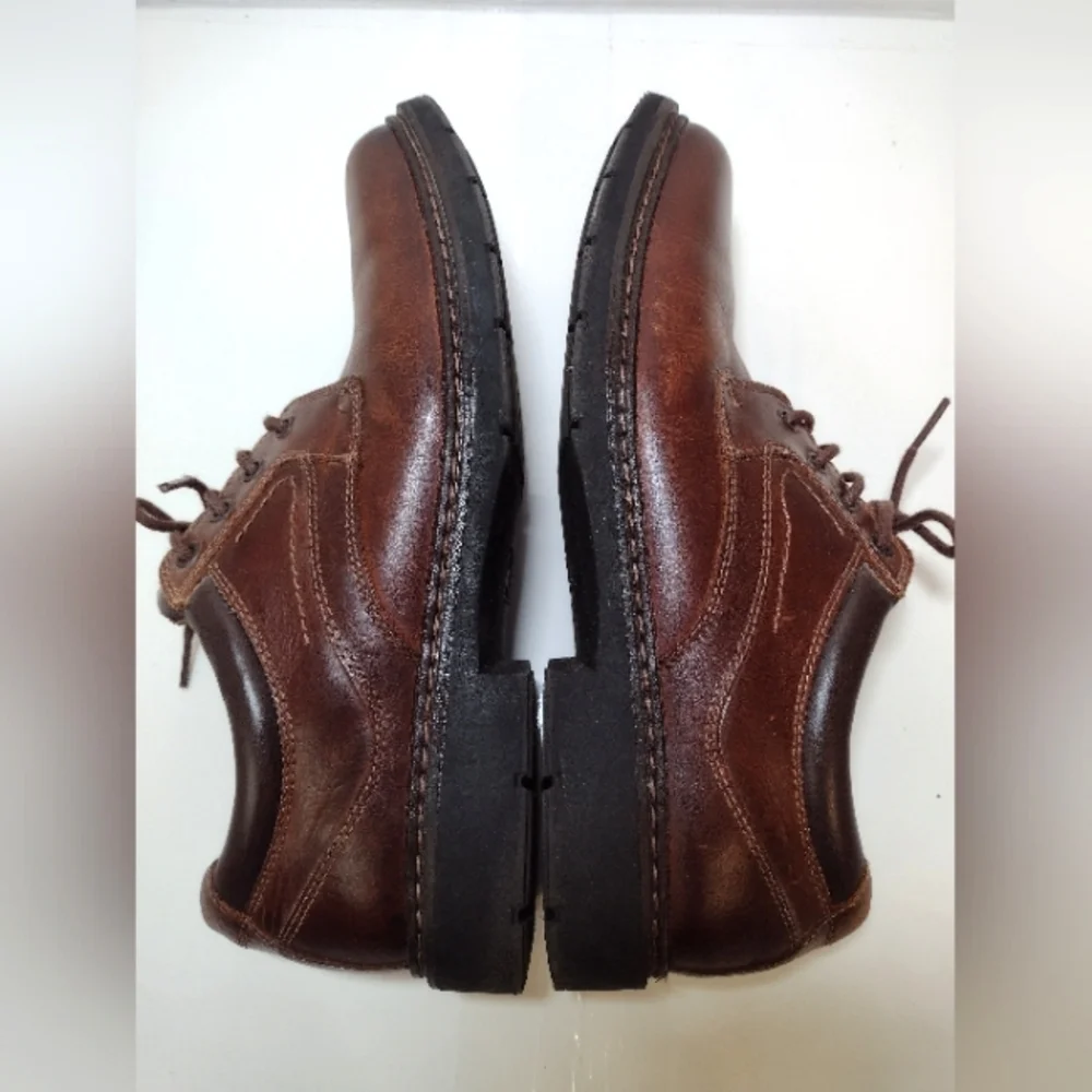Dockers Men's Stain Defender Classic Brown Leather Men's Shoes Size (9.5) M